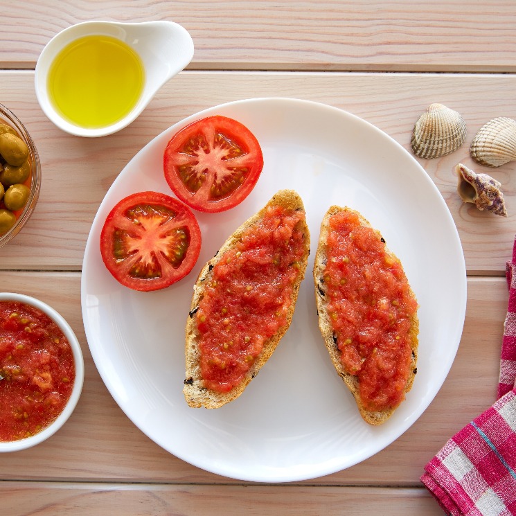 tostas-tomate-aceite-oliva