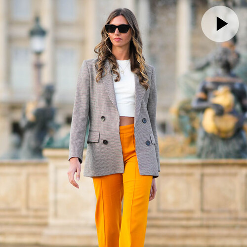 5 formas de rendirse al naranja, el color de moda que resalta el bronceado